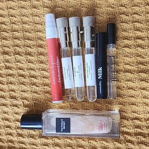 Scentbird and juliette has a g*n fragrence  deluxe samples